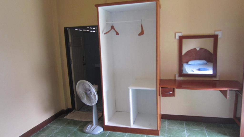 Charung Beach هاد رين المظهر الخارجي الصورة